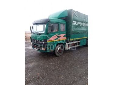 Mercedes Benz 1320