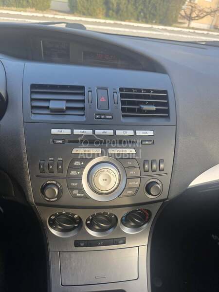 Mazda 3 1.6b CH