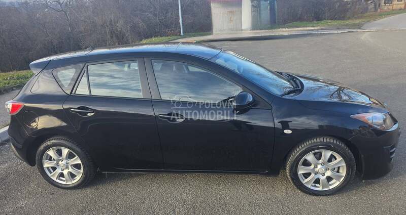 Mazda 3 1.6b CH