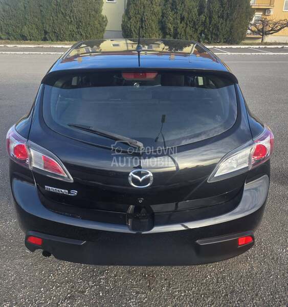 Mazda 3 1.6b CH