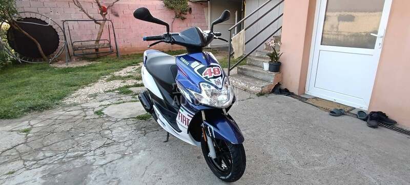 Yamaha Jorg Lorenco RR