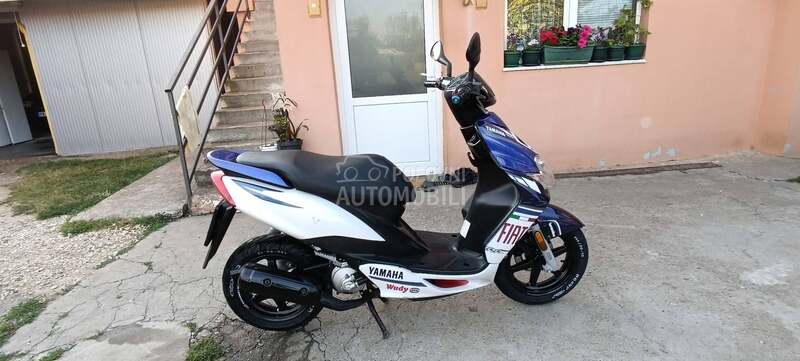 Yamaha Jorg Lorenco RR