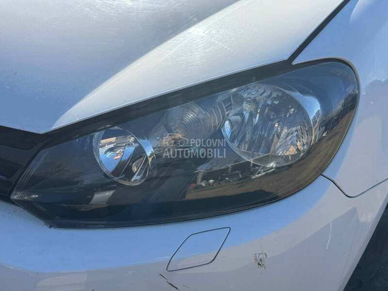 Volkswagen Golf 6 -  kompletan auto u delovima