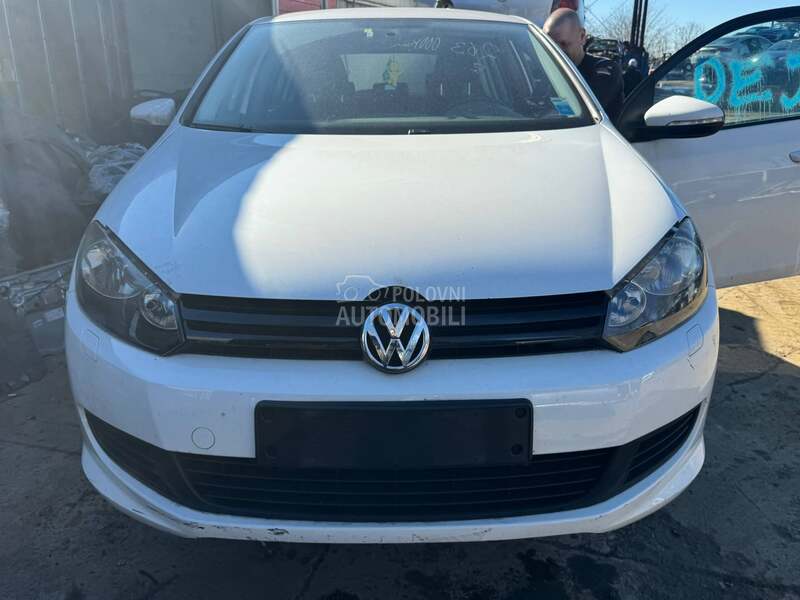 Volkswagen Golf 6 -  kompletan auto u delovima
