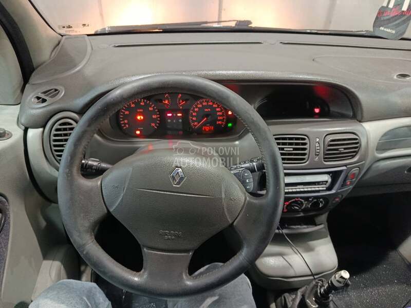 Renault Scenic 1.9
