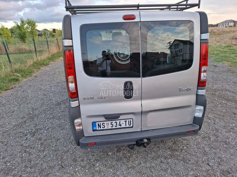 Renault Trafic 