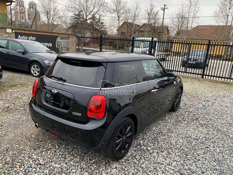 MINI Cooper 