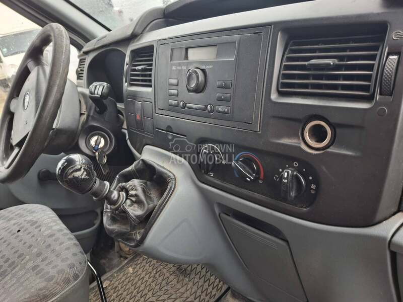 Ford tranzit