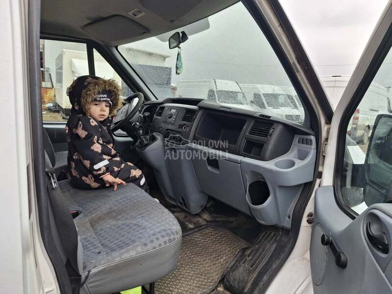 Ford tranzit