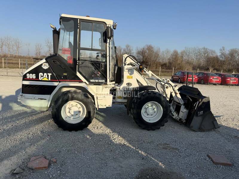 CAT 906