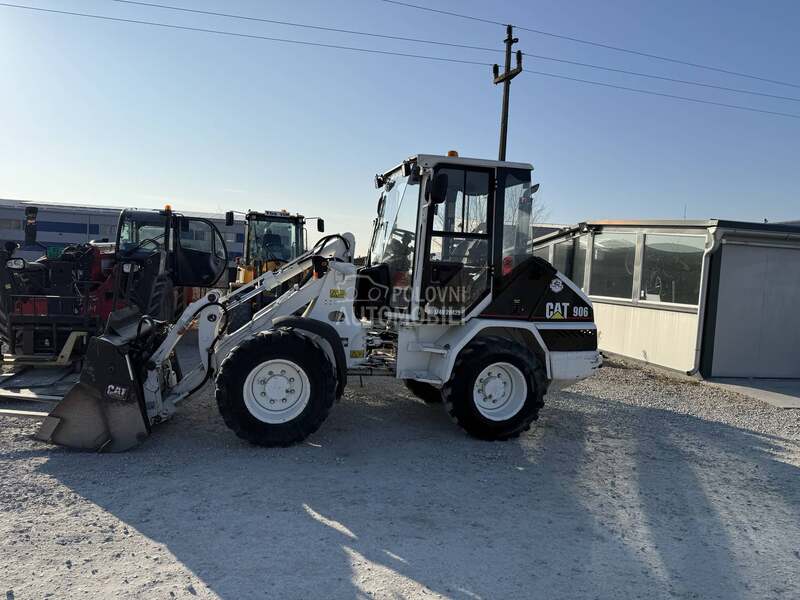 CAT 906