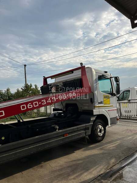 Mercedes Benz atego 818