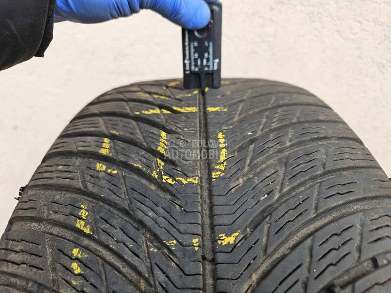 Michelin 245/45 R19 Zimska