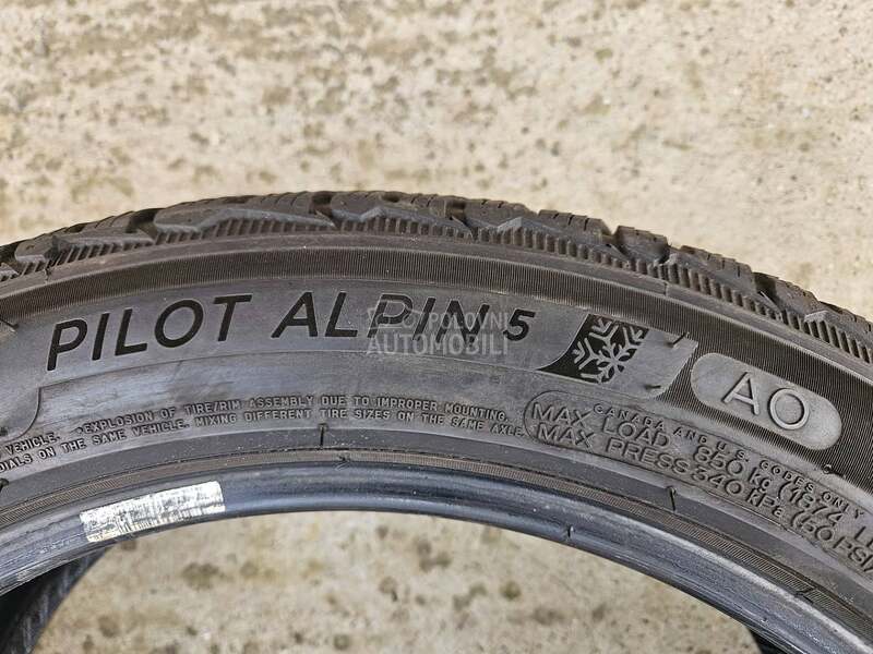 Michelin 245/45 R19 Zimska