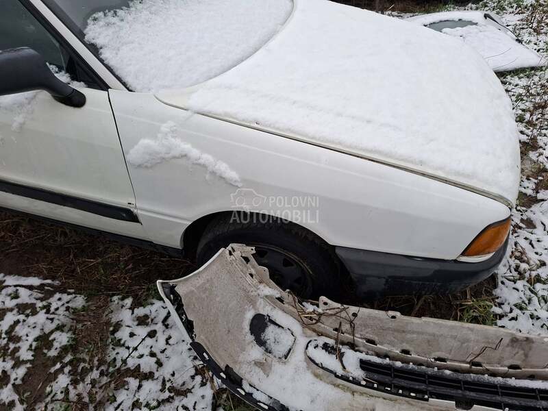 Audi 80 -  kompletan auto u delovima