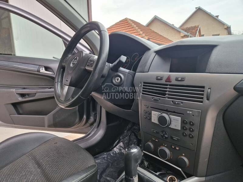 Opel Astra H 1.9