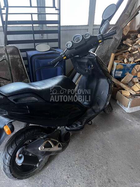 Malaguti F12 Phantom