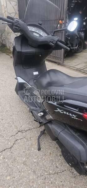 Yamaha X Max 250