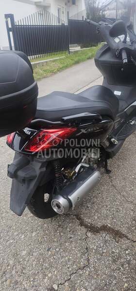 Yamaha X Max 250