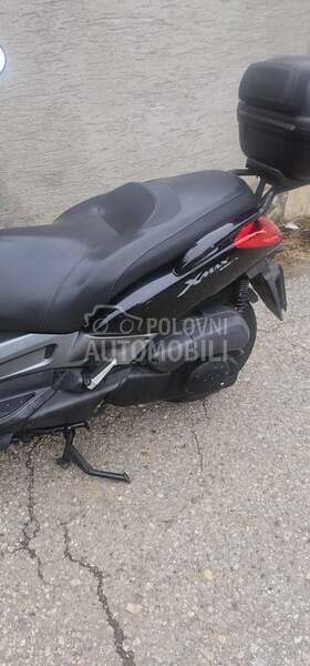 Yamaha X Max 250