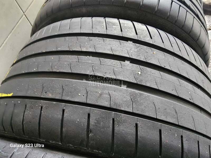 Bridgestone 275/30 R20 Letnja