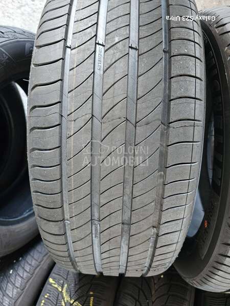 Michelin 235/50 R19 Letnja