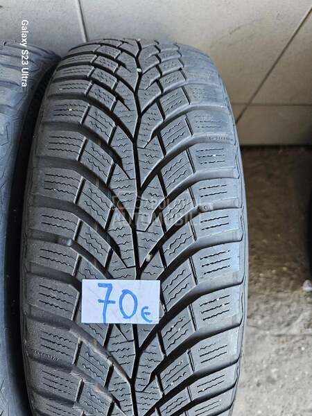 Continental 185/60 R15 Zimska