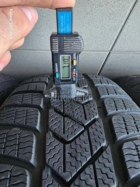 Pirelli 225/55 R17 Zimska