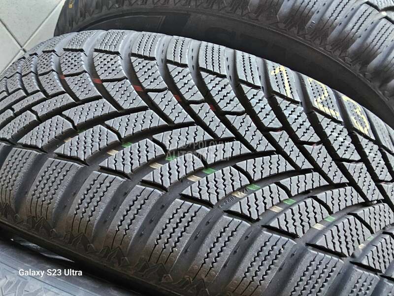 Semperit 225/60 R18 Zimska