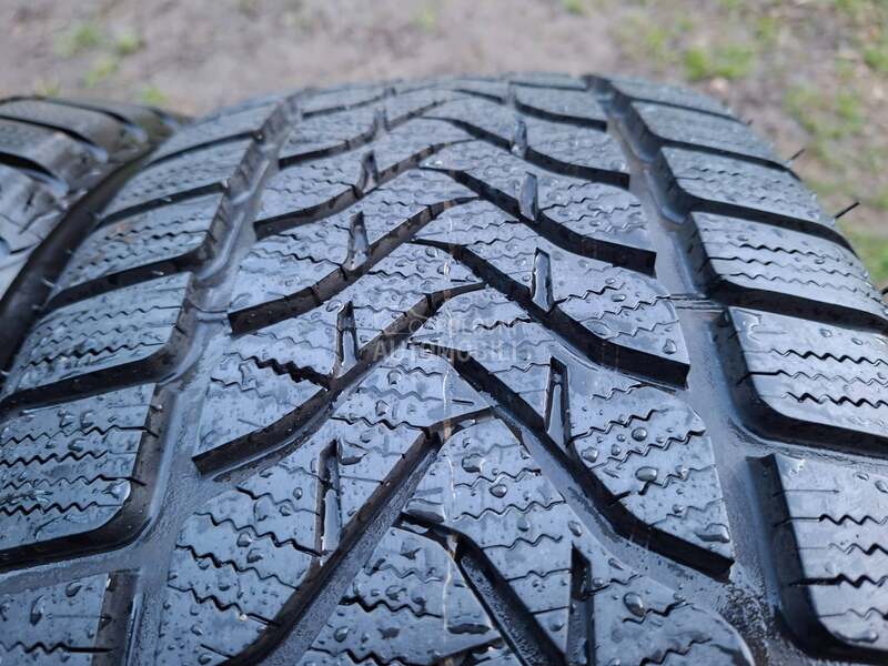 Lassa 245/45 R19 Zimska