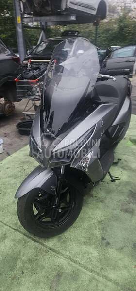 Kymco X Town 300