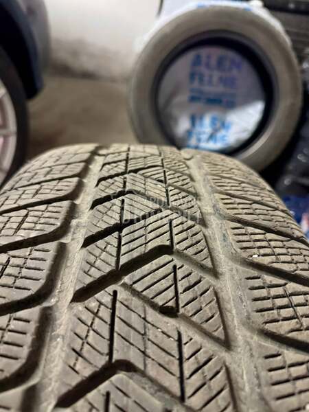 Pirelli 235/55 R19 Sve sezone
