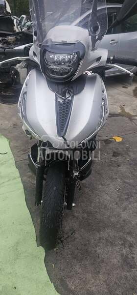 Piaggio Beverly S 400 Hpe