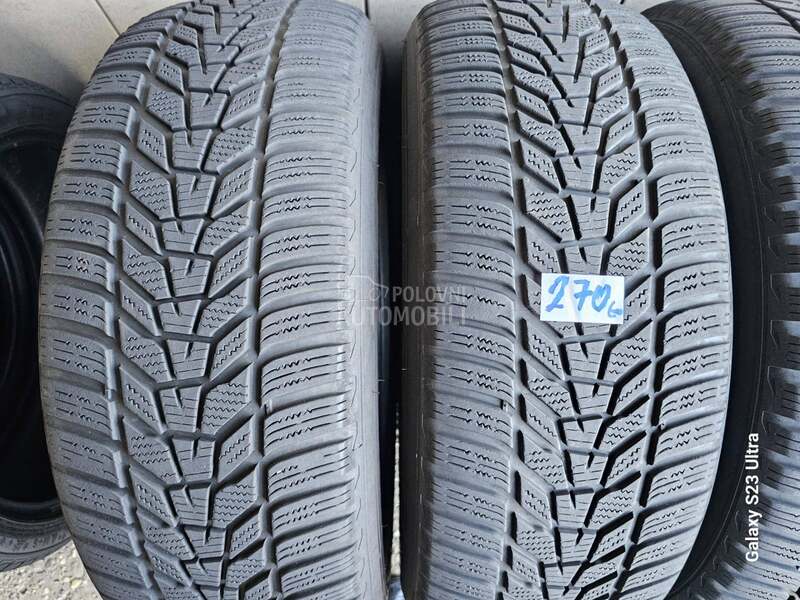 Hankook 235/60 R18 Zimska