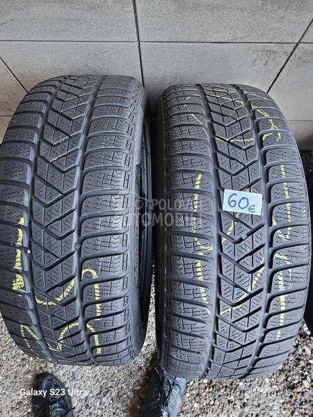 Pirelli 215/55 R17 Zimska