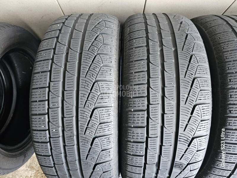 Pirelli 225/45 R18 Zimska