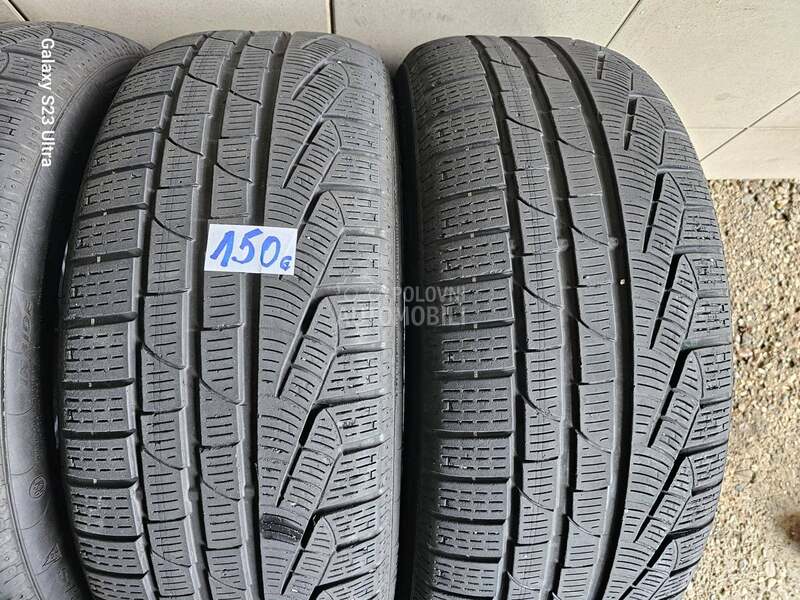 Pirelli 225/45 R18 Zimska