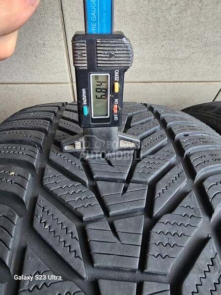 Hankook 255/35 R21 Zimska