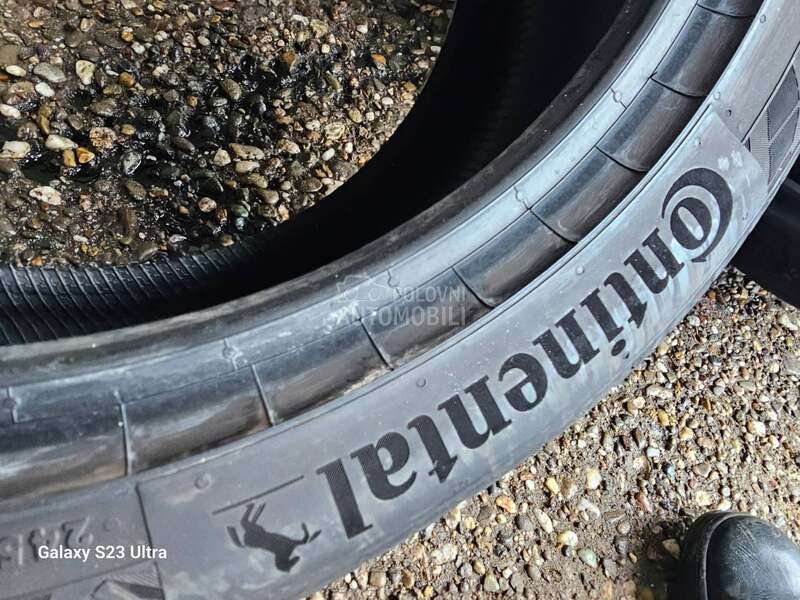 Continental 245/40 R18 Letnja
