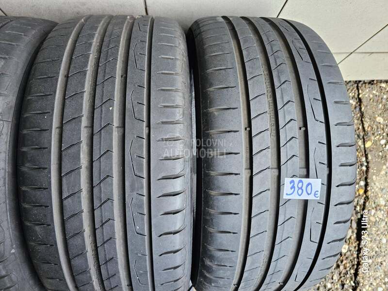 Continental 245/40 R18 Letnja