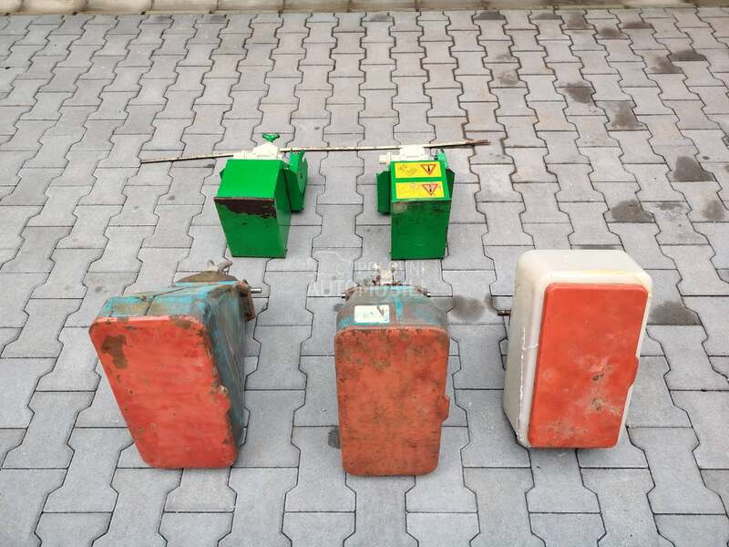 Sfoggia depozitori insekticid