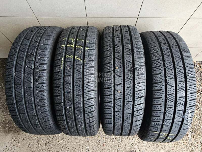 Pirelli 215/65 R16 Zimska