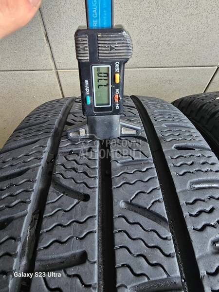 Pirelli 215/65 R16 Zimska