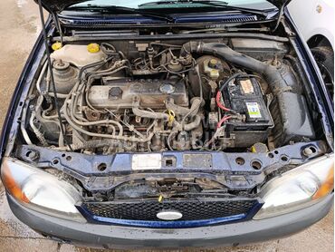 Delovi za Ford Fiesta od 2000. do 2002. god.