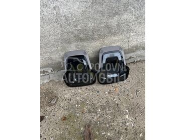 Ukrasna  konzola  svetala neba za Alfa Romeo Stelvio od 2017. do 2022. god.