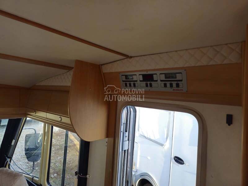 Dethleffs Globetrotter  i 5940