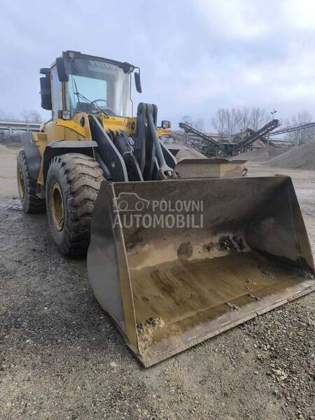 Volvo L120E