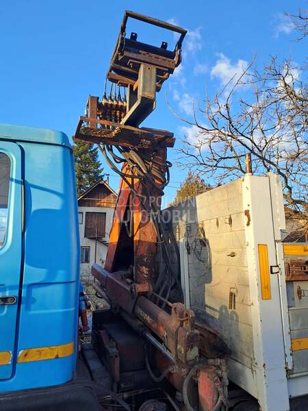 TAM Tam 130 sa dizalicom