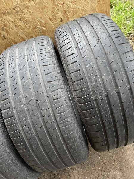 Barum 225/55 R17 Letnja