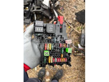 Kutija osiguraca za Audi A3, Q3